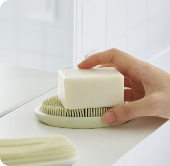 Shower Brushes, <br /> Soap Dishes & <br /> Bath Brushes